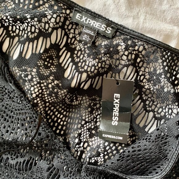 EXPRESS Cropped Lace Poncho Black Size M/L NWT - Picture 8 of 8